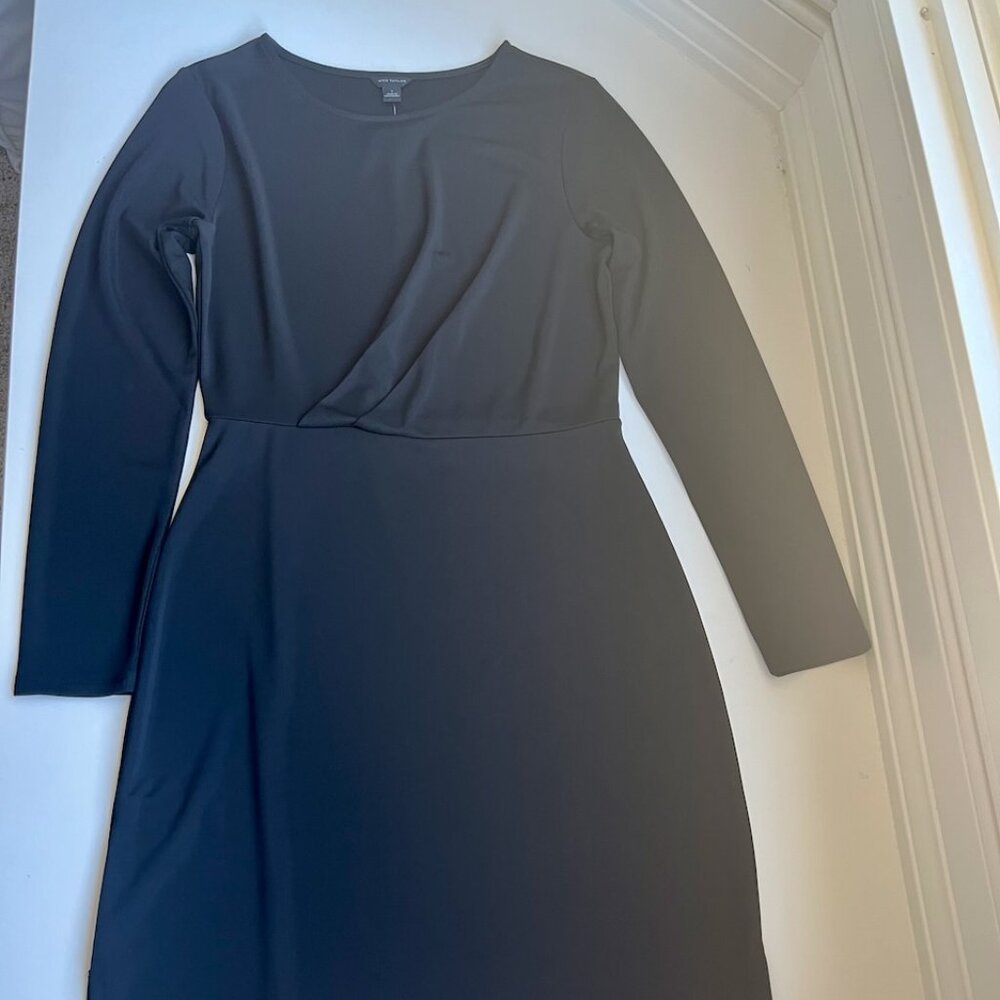 Ann Taylor NWT Black Long Sleeved Dress